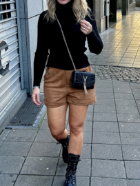Lexa short camel