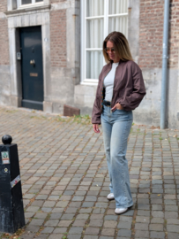 Suèdine Bomber