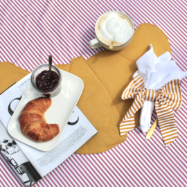 Croissant je t'aime placemat pink
