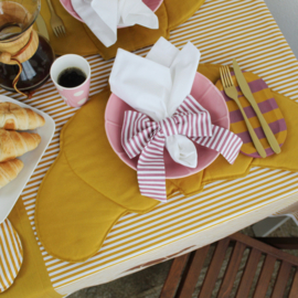 Croissant je t'aime placemat yellow