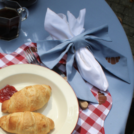 Croissant napkin ring bleu