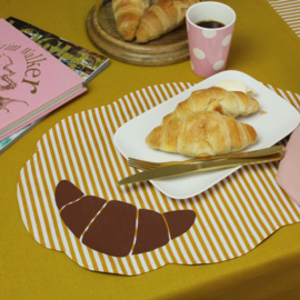 Amour Croissant placemat