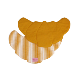 Croissant je t'aime placemat yellow