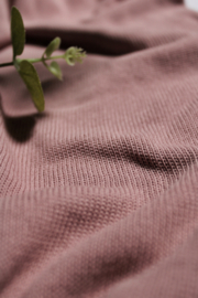 Cozy knitted deken oud roze fijn gebreid