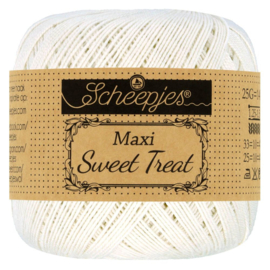 Scheepjes maxi sweet treat - 105 Bridal white