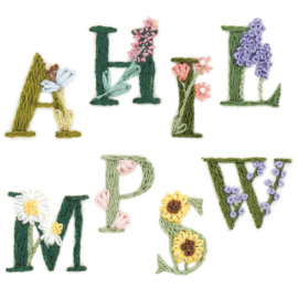 Borduur patches - Stick & Stitch - sierletters alfabeth