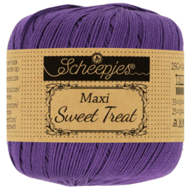 Scheepjes maxi sweet treat - 521 Deep Violet