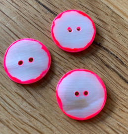 knopen in schelp look roze (3stuks) 20mm