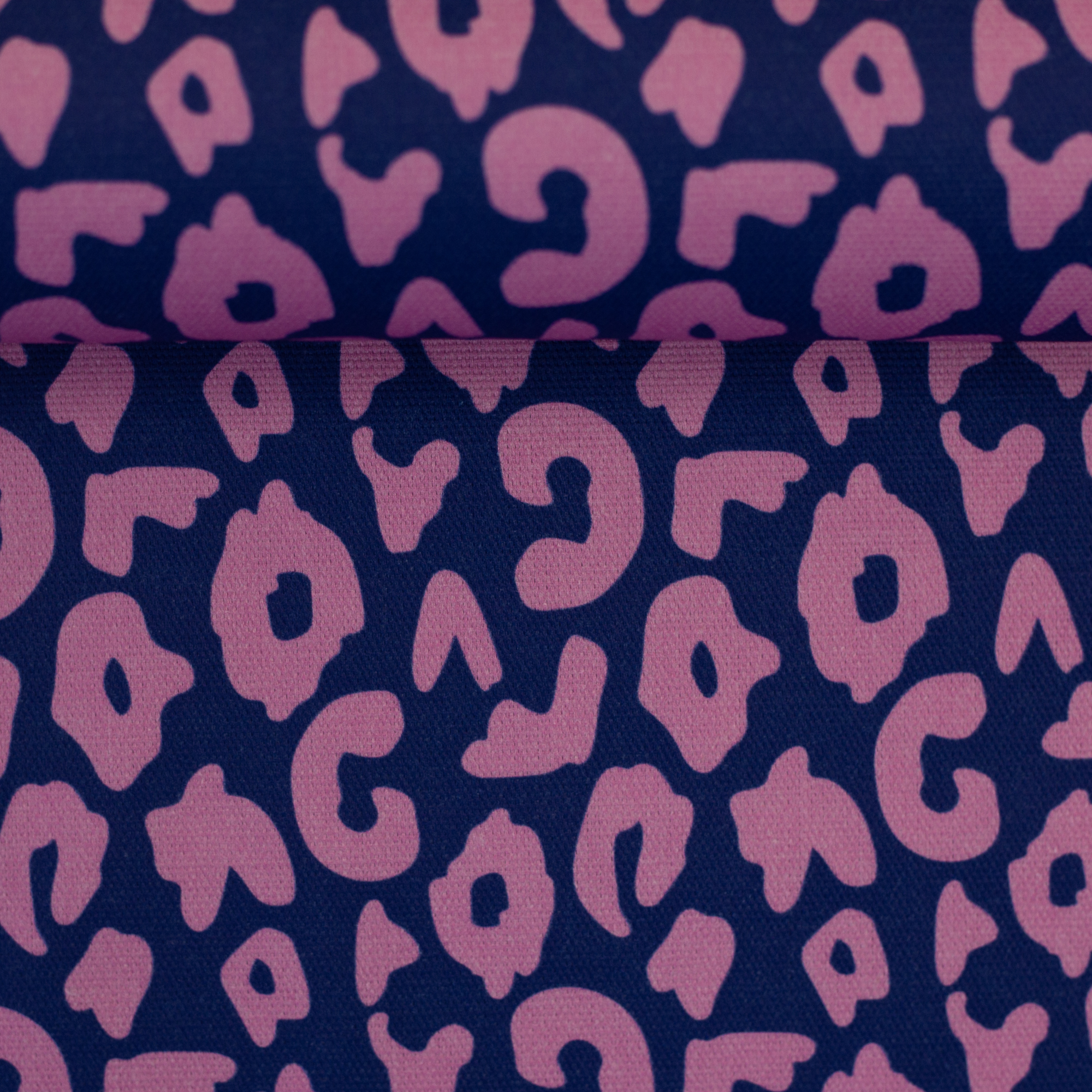 Canvas  happy leo - panter - By Cherry Picking blauw roze