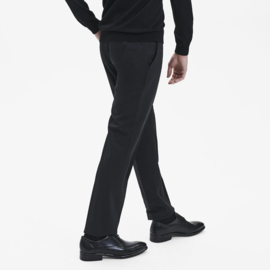MEN'S CLASSIC TRAVELLER TROUSERS IN MODERN FIT BLACK