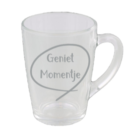 Theeglas geniet momentje