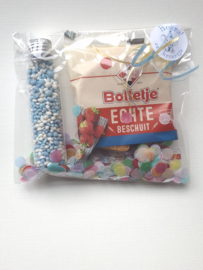 Beschuit met Muisjes: Vier de Geboorte van een Wondertje!