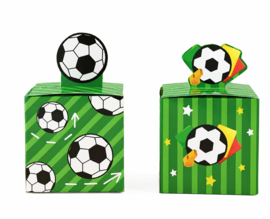 Voetbal trakatiedoosjes