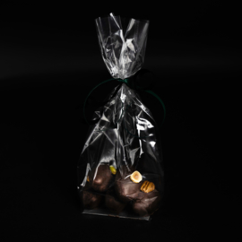 Gift bag with chocolate dates - Dark