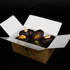 Box met 10 gevulde chocolade dadels - Puur