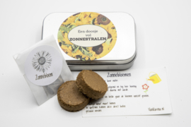 Een doosje vol zonnestralen (zonnebloemen