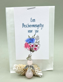 Een beschermengeltje voor jou  (rozenkwarts)