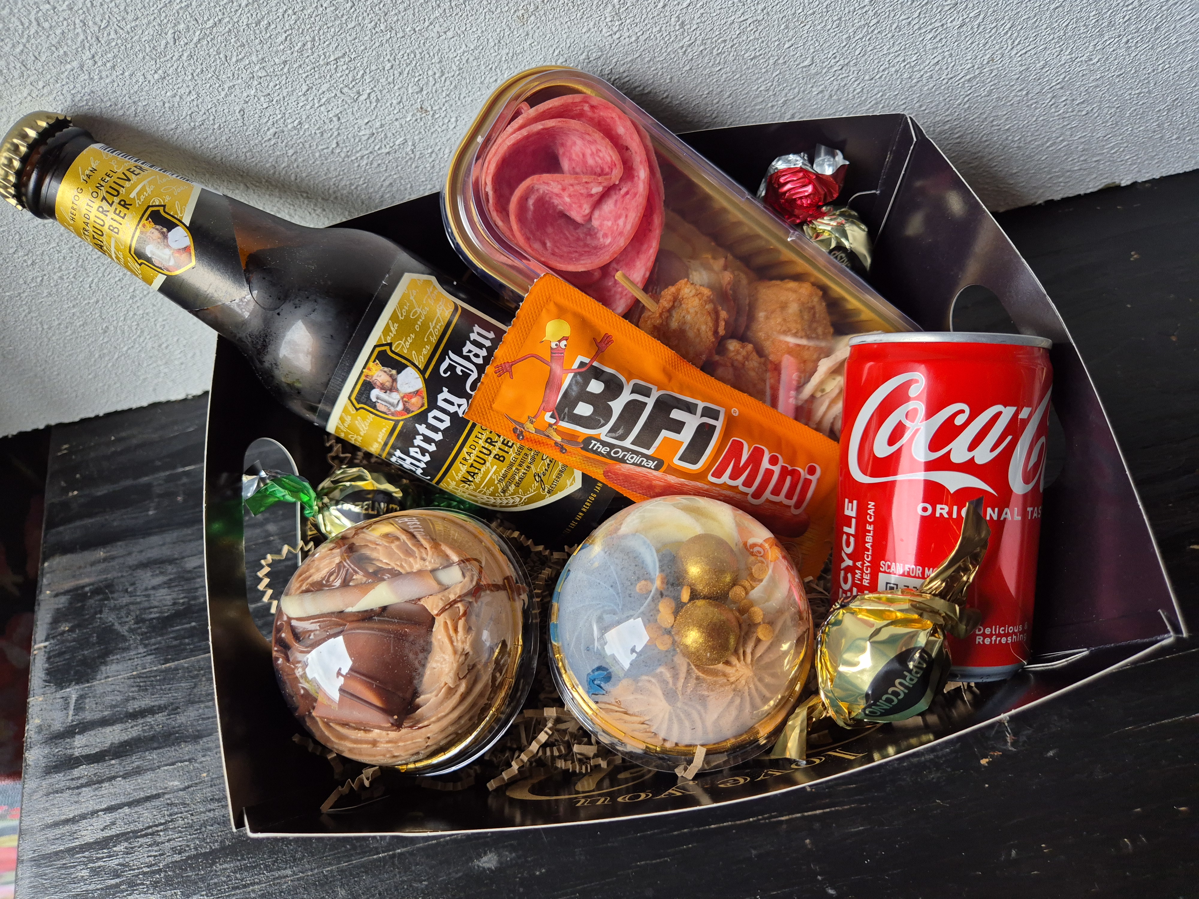 Borrel & bites