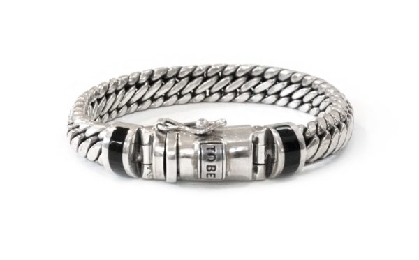 Tobe Ben Black Onyx – Handgemaakte Zilveren Armband uit Bali (925)