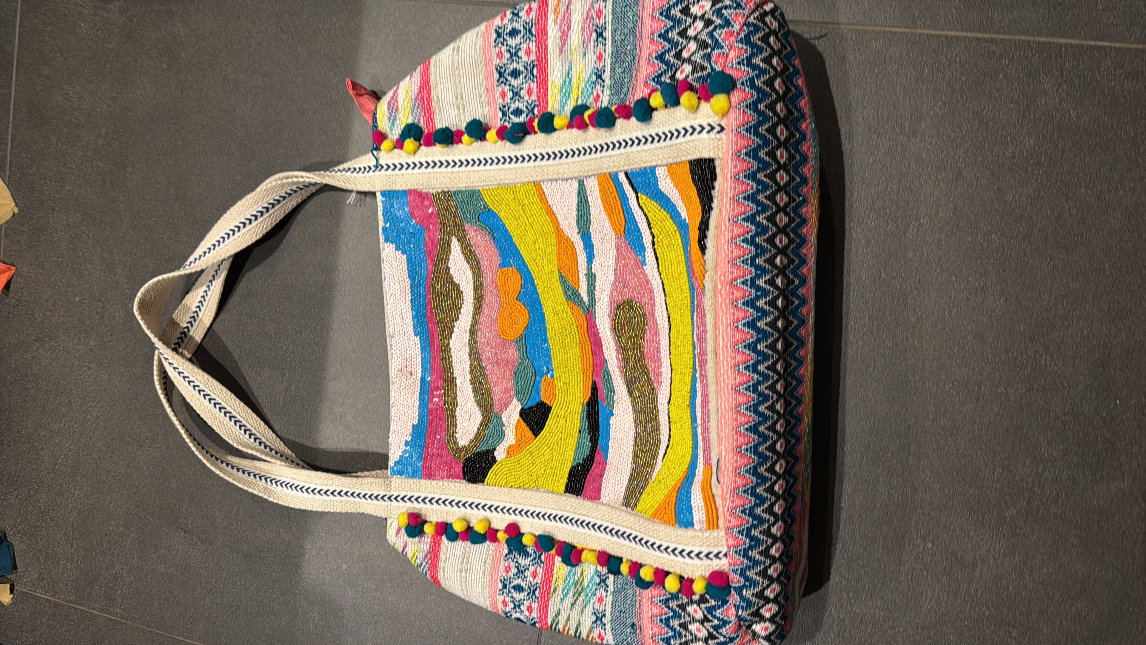 Bohotas met Jacquardkralen – Handgeweven Eyecatcher