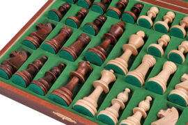 Staunton 5 in luxe houten schaakdoos