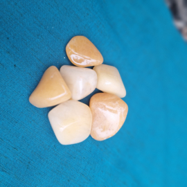 Trommelsteen calciet