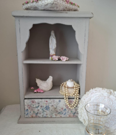 Brocante houten kastje