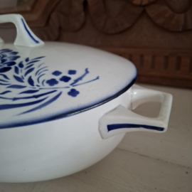 Prachtige oude brocante ovale soupiere/dekschaal
