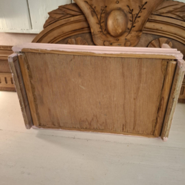 Brocante/vintage oud rose poppenbedje