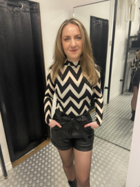 Zwart high leatherlook short