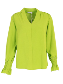 Limegroene blouse met smokmouw