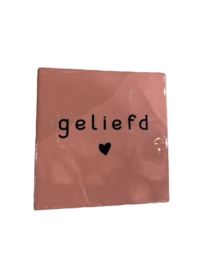 Tegeltje geliefd