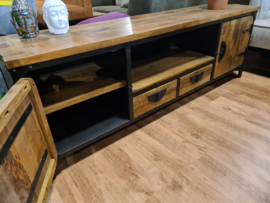 Tv meubel Utrecht 180x41.5x60.5 cm mangohout de laatste op=op
