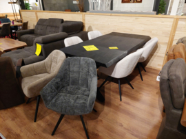 Eetstoel Beauty ( 3 kleuren leverbaar ) zonder tafel per stuk van 179,- nu 139,-