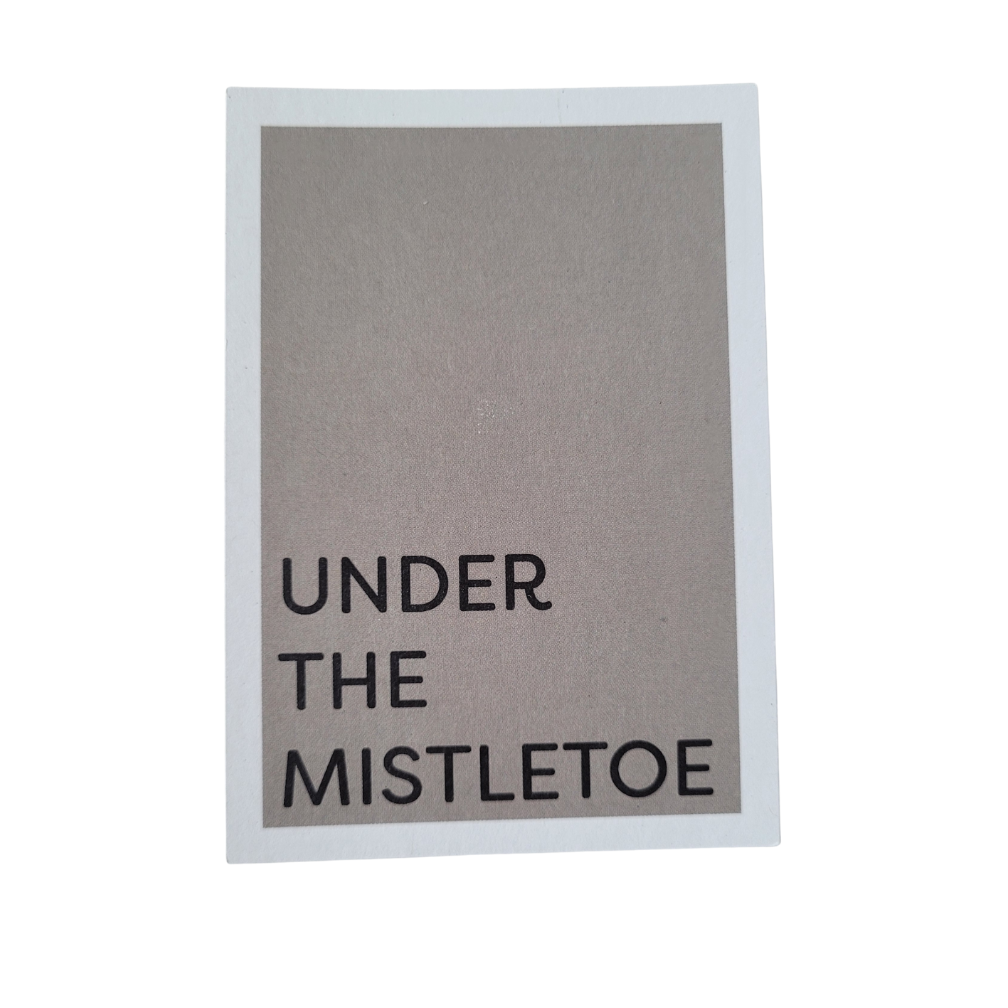 Mini kaart / label Under the mistletoe