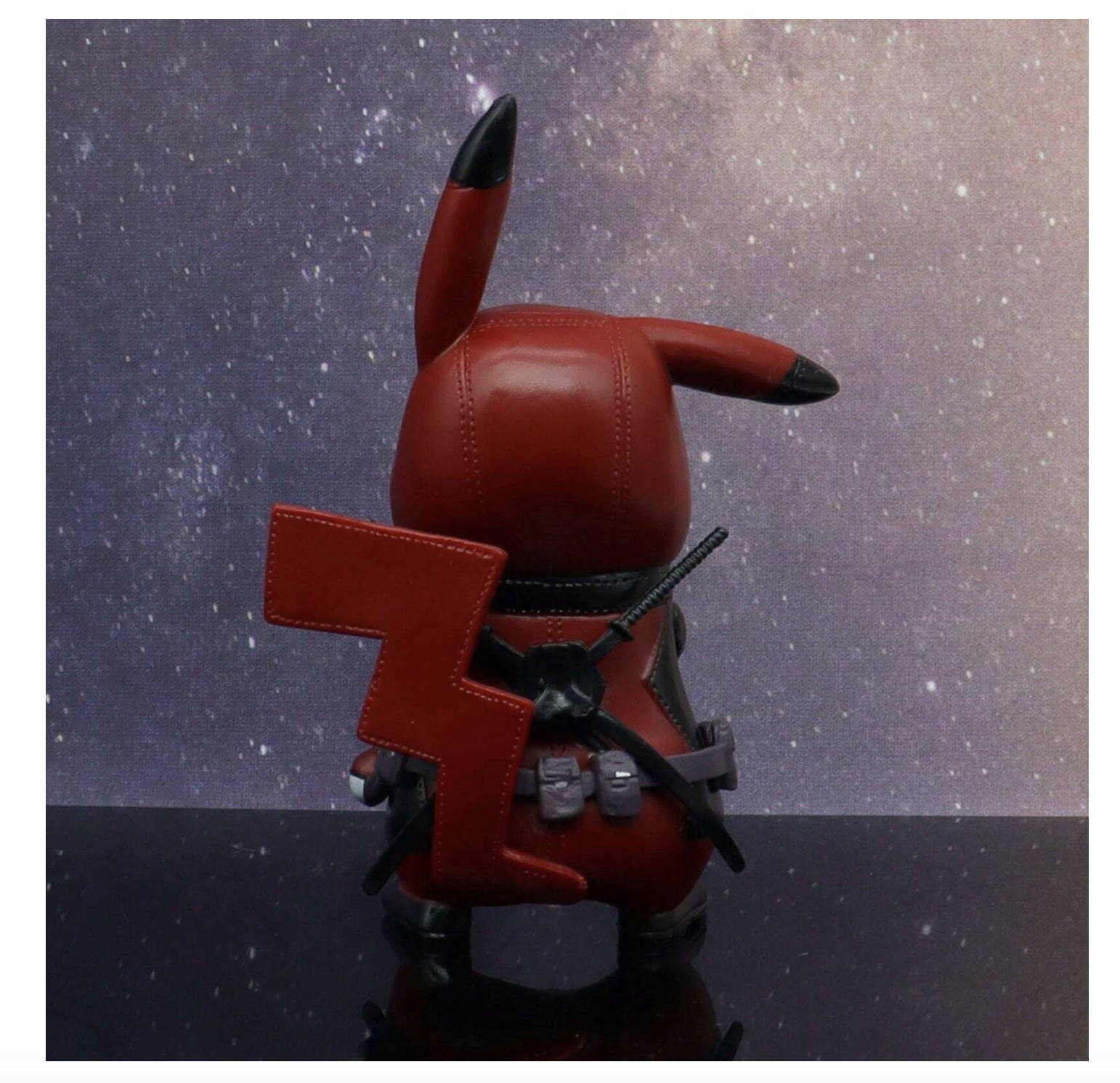 Pokémon Deadpool Pikachu Figure (10 cm)!