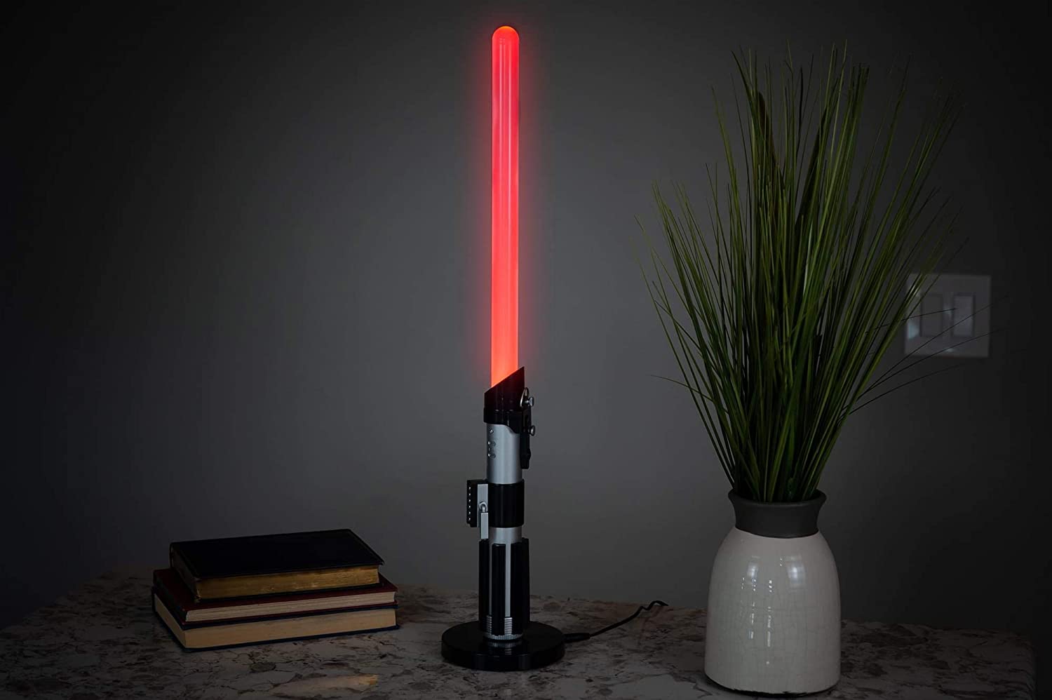 Ukonic - Star Wars - Darth Vader Lightsaber Bureaulamp Led - 61Cm