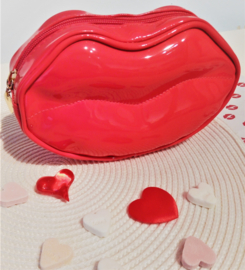 Valentijn | Rode lippen make up tas