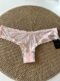 Hunkemöller V-shape Brasilian Spot Pink Dogwood XL