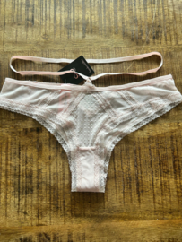 Hunkemöller Yara Brasilian Pale Lilac M