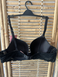 Hunkemöller Angie pd BH Black 85A