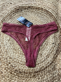Hunkemöller Lyla Allover Lace String Maroon XS