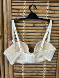 Hunkemöller Maya Pd Bh Off White 70D