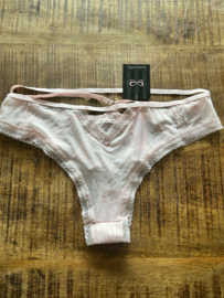 Hunkemöller Yara Brasilian Pale Lilac M