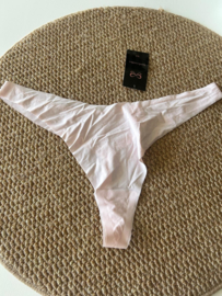 Hunkemöller Invisible String Fishnet Pale Lilac XL