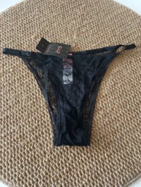 Hunkemöller Lyla Allover Lace Brasilian Caviar L