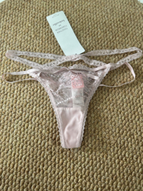 Hunkemöller Kia String Burnished Lilac S