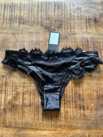Hunkemöller Noir Hannako Brasilian Caviar S