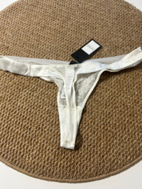 Hunkemöller Noir Akelei String Snow White L