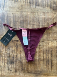 Hunkemöller Invisible T String Windsor Wine M